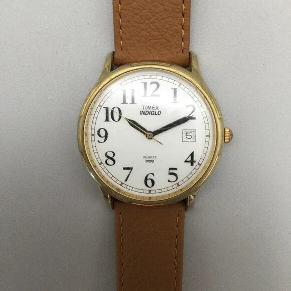 Vtg Timex Indiglo Watch Men 35mm Gold Tone Date Leather Band New Battery - Picture 7 of 15